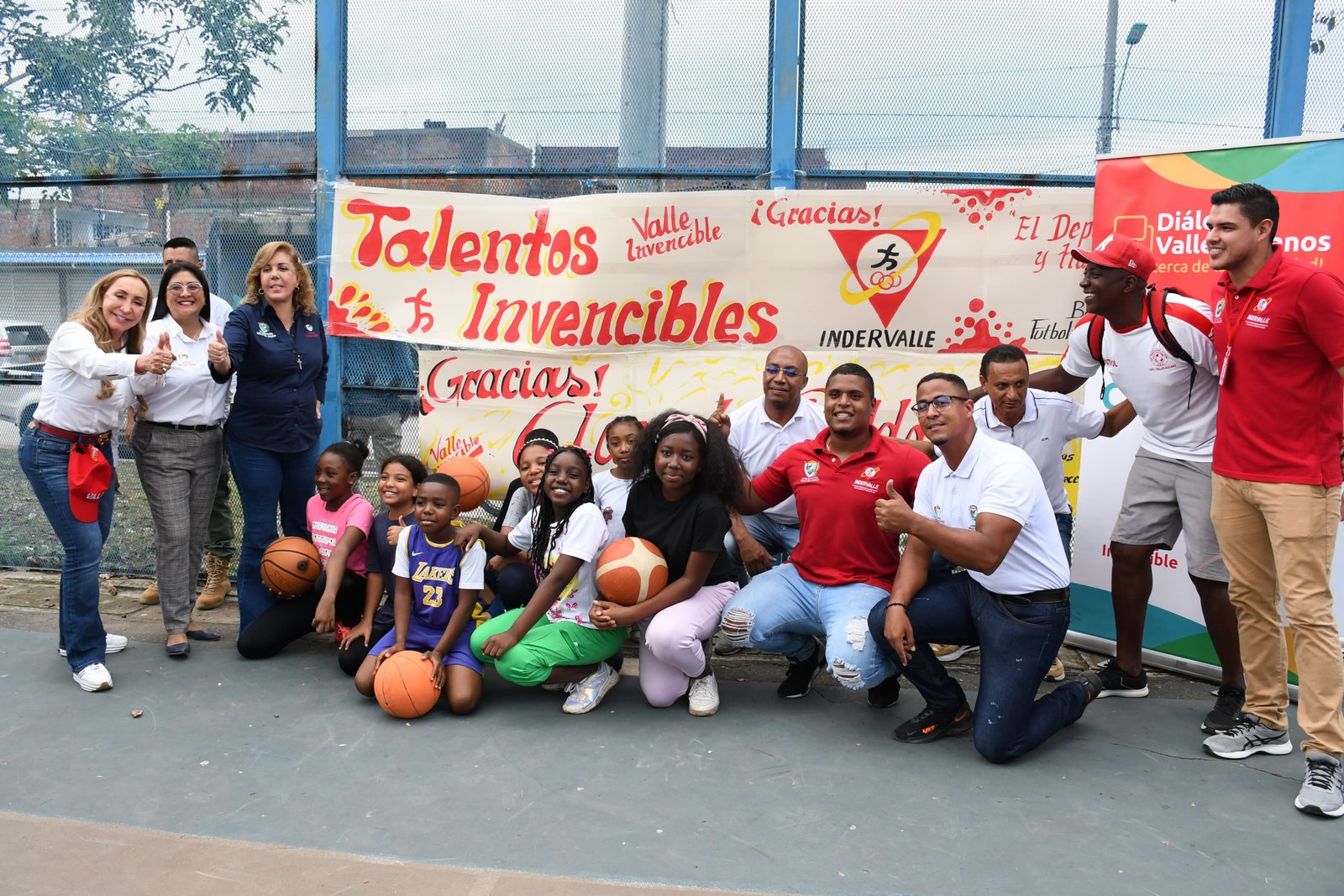 Deporte, recreación y sabor Pacífico, una muestra del trabajo de la Gobernación del Valle con el que la comuna 14 crece