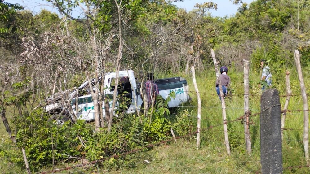 Atentado en Meta deja dos policías muertos