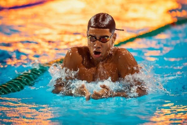 Inaugurado oficialmente el Torneo Internacional de Natación Delfín de Oro