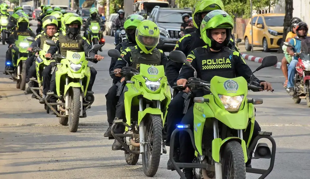 Policías fueron capturados por abandono de puesto por ir a desayunar