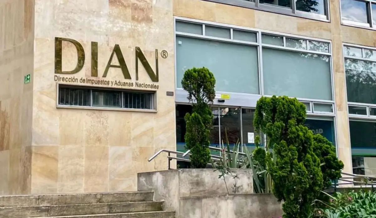 ⁠La DIAN ofrecerá recompensa a quienes denuncien a evasores de impuestos