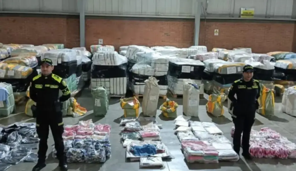 Incautan más de 478 mil prendas ilegales en Cali