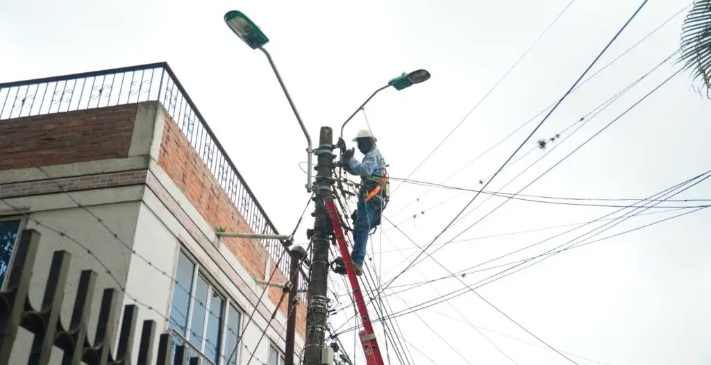 Avances en el alumbrado público de Cali