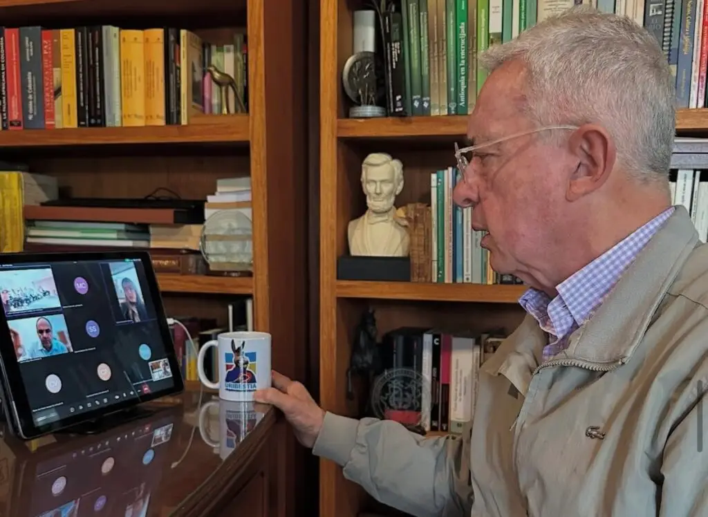 Caso Álvaro Uribe Vélez