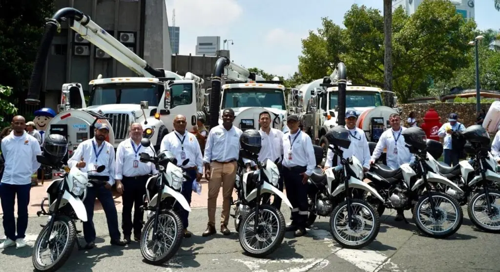 Nuevos equipos vactor y motocicletas