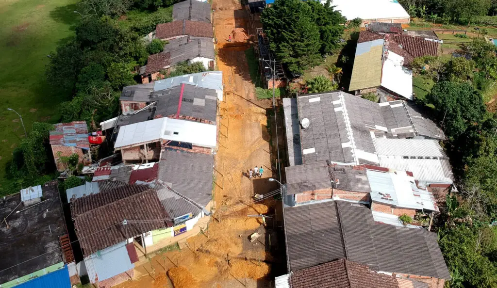 Violencia en Jamundí obliga a cientos de estudiantes a tomar clases desde casa