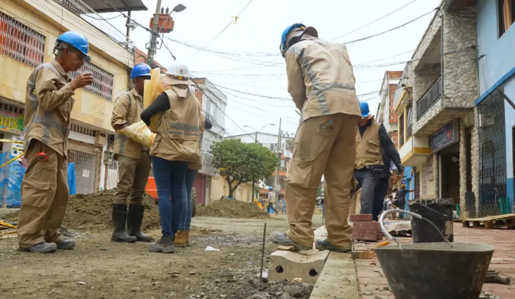 El Obrero cambia de ritmo: avanza el adoquinado del primer recorrido patrimonial de la salsa en Cali