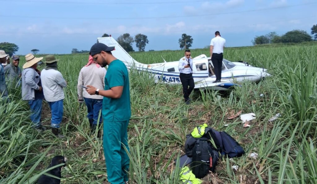 En imágenes: así quedó el avión tras el incidente cerca del aeropuerto de Cali
