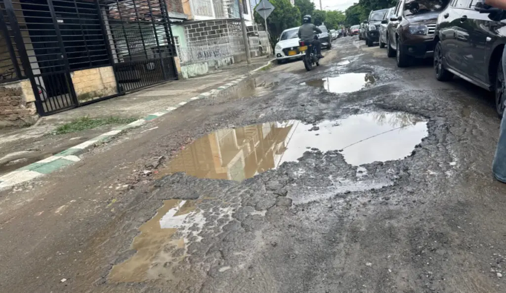El Hospital Antonio Nariño avanza, pero las vías de acceso siguen en mal estado