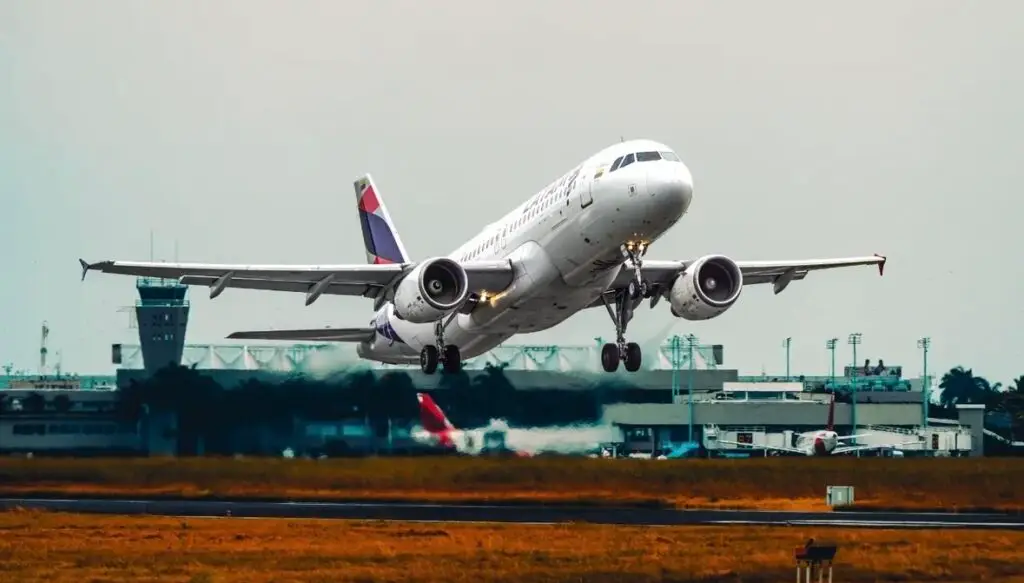 Foto: Aeropuerto Alfonso Bonilla Aragón