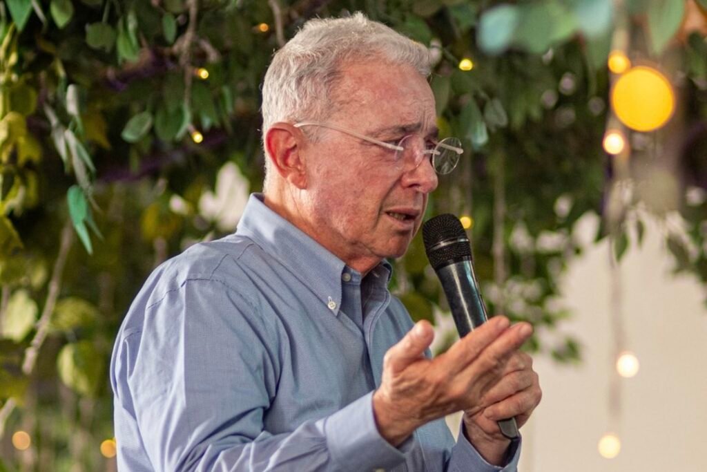 Segunda vuelta presidencial: Uribe aclara qué hará su partido si Paloma Valencia queda fuera