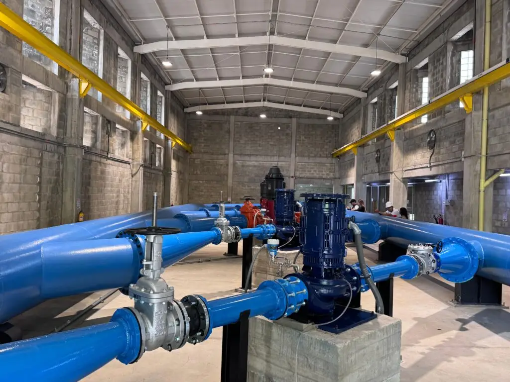 Emcali moderniza estación de bombeo y garantiza agua en el sur de Cali. Foto: CW+