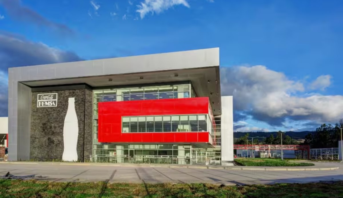 CAR recorta 42 % del agua a Coca-Cola en La Calera