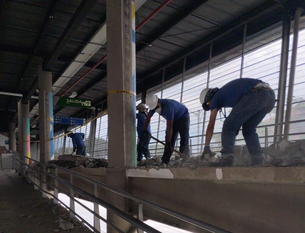 Metro Cali adelantó labores de reparación en la Terminal de Calipso. Foto. suministrada..